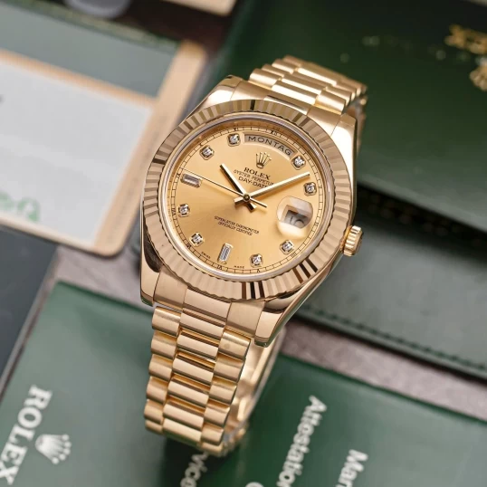 Rolex Oyster Perpetual Day-Date 41mm 128238 Champagne Dial