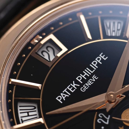 Patek Philippe Complications Annual Calender 40mm 5205R-010 Black Dial (Fullbox 2016)