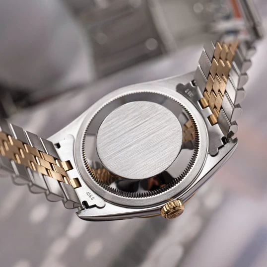 Rolex Oyster Perpetual Datejust 36mm 16233 MOP Dial