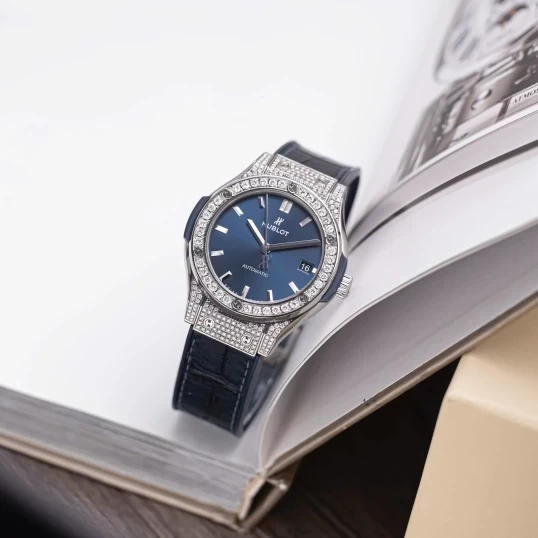 Hublot Classic Fusion 38mm Blue Dial 565.NX.7170.LR Custom Full Diamond Pave