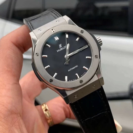 Hublot Classic Fusion Titanium 42mm 542.NX.1170.LR