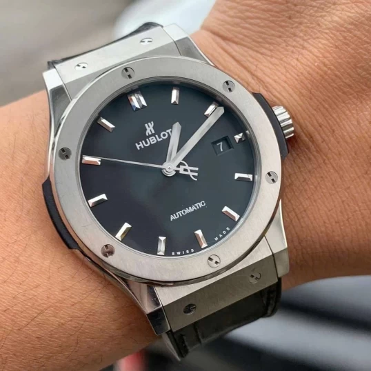 Hublot Classic Fusion Titanium 42mm 542.NX.1170.LR
