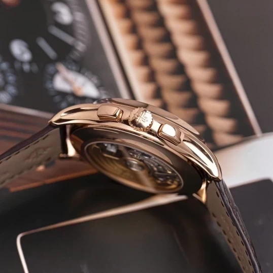 Patek Philippe Complications 5905R-001