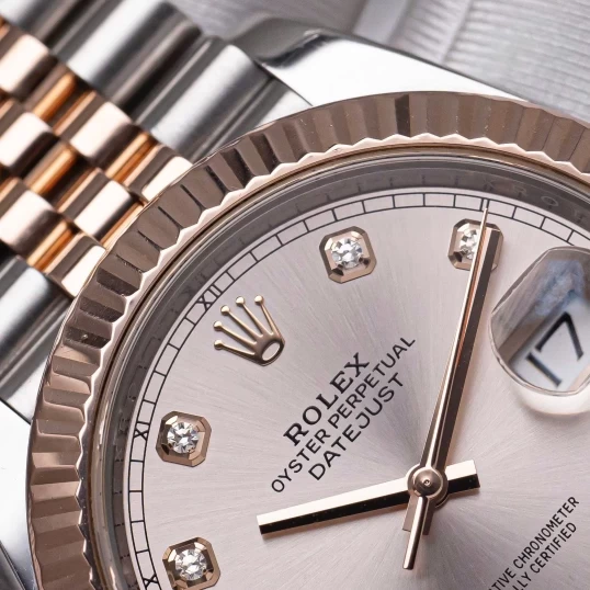 Rolex Oyster Perpetual Datejust 41mm 126331 - 008  Sundust Dial