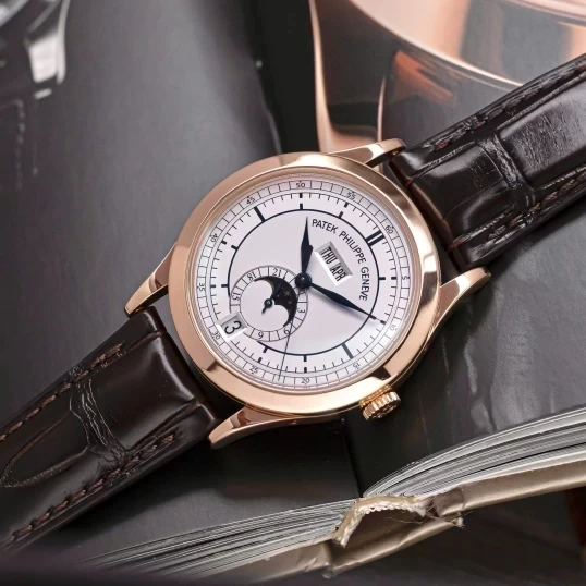 Patek Philippe Complications Annual Calendar 38,5mm 5396R-001