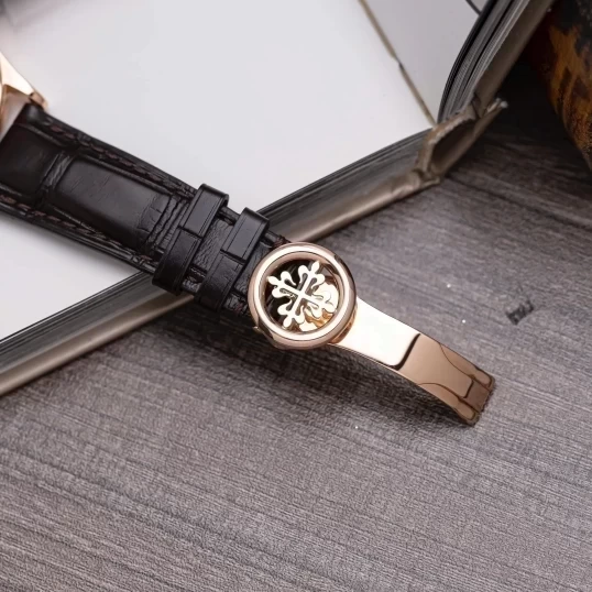 Patek Philippe Complications Annual Calendar 38,5mm 5396R-001
