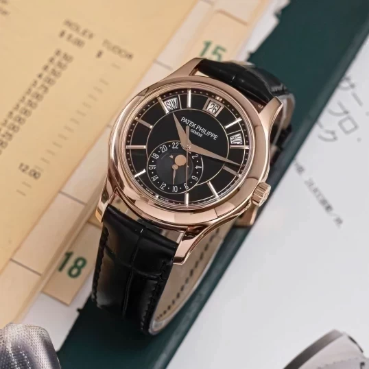 Patek Philippe Complications Annual Calender 40mm 5205R-010 Black Dial