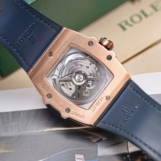 Hublot Spirit of Big Bang King Gold Blue Diamonds 665.OX.7180.LR.1204
