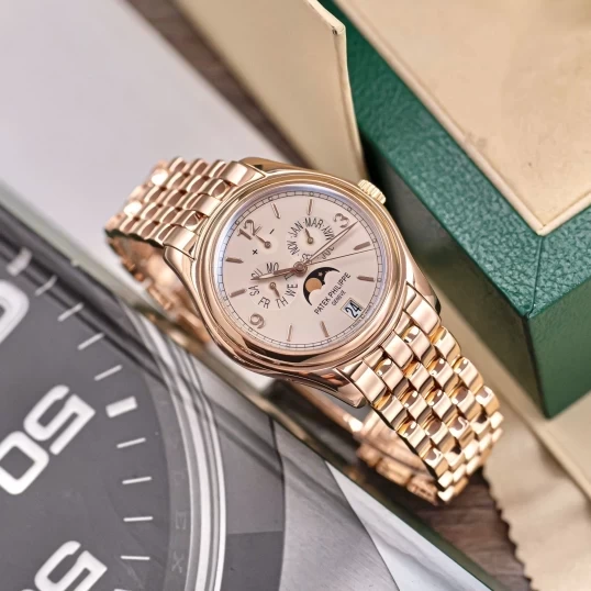 Patek Philippe Complications 39mm 5146/1R-001