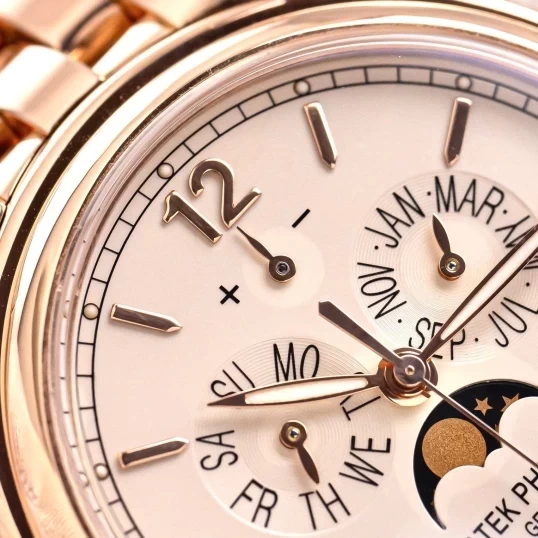 Patek Philippe Complications 39mm 5146/1R-001