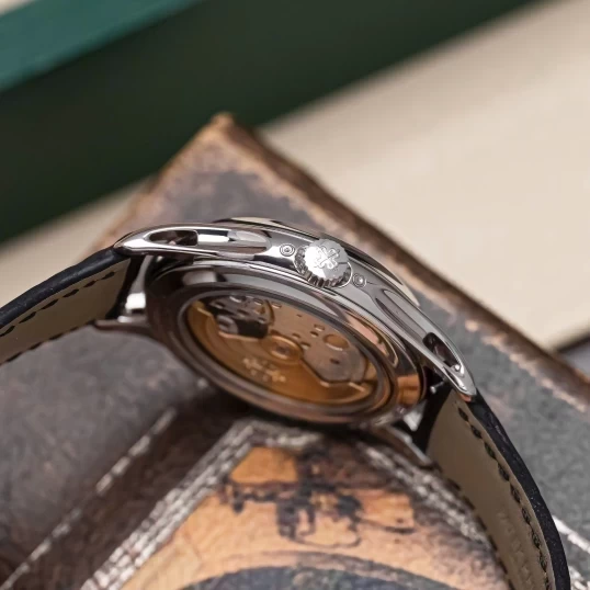 Patek Philippe Complications Annual Calendar 5205G-001 Size 40mm