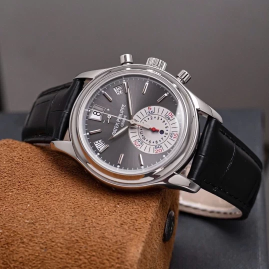 Patek Philippe Annual Calendar Chronograph Platinum 5960P-001 Fullbox