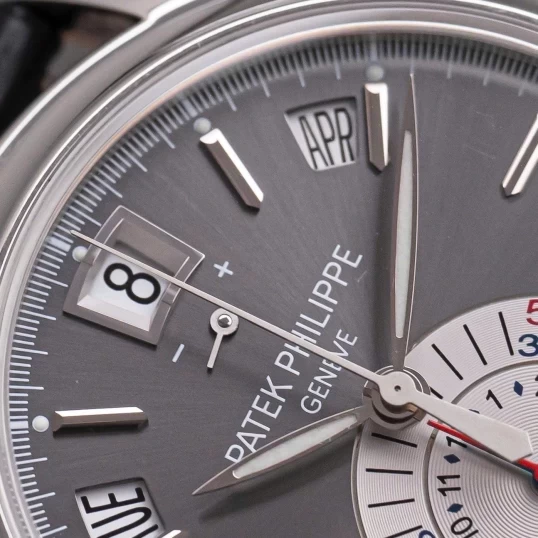 Patek Philippe Annual Calendar Chronograph Platinum 5960P-001 Fullbox