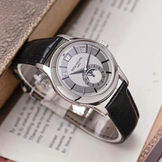 Patek Philippe Complications Annual Calendar 40mm 5205G-001 Fullbox 2013