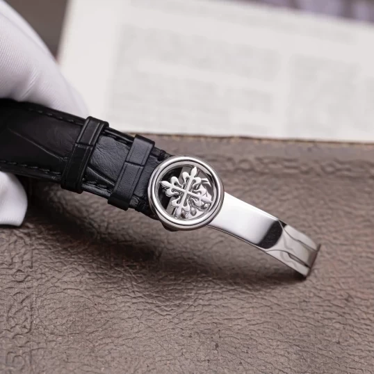 Patek Philippe Complications Annual Calendar 40mm 5205G-001 Fullbox 2013