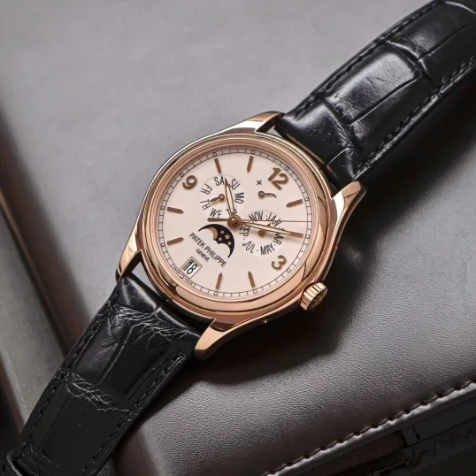 Patek Philippe Complications 5146R-001 Annual Calendar Moonphase Fullbox 2018