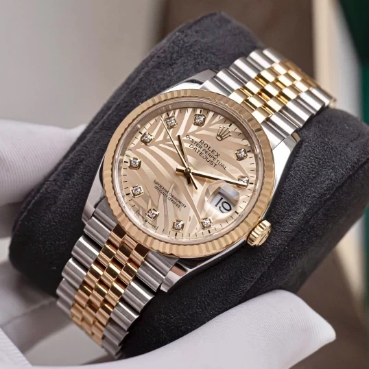 Rolex Oyster Perpetual Datejust 36mm Ref. 126233  Champagne Palm Motif Dial