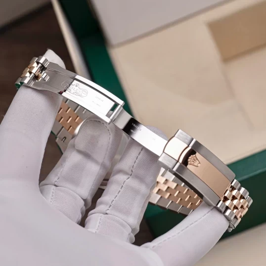 Rolex Oyster Perpetual Datejust 36mm 126231 Mặt số hoạ tiết gạch ( Brick Pattern Dial )