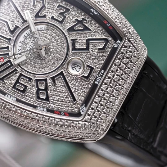 Franck Muller V41 Full Kim Cương Tự Nhiên Fullbox 2023