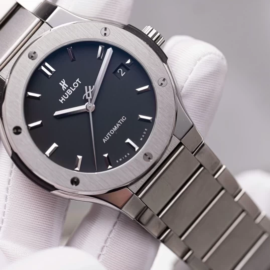 Hublot Classic Fusion Automatic 45mm 510.NX.1170.NX Titanium Bracelet – Black Dial