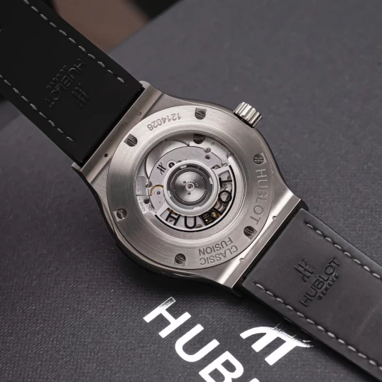 Hublot Classic Fusion Titanium Pave Diamond Grey Dial 42mm 542.NX.7071.LR