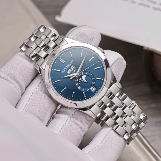 Patek Philippe Complications Annual Calendar Ref. 5396/1G-001 – 18K White Gold Bracelet