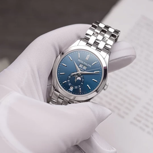 Patek Philippe Complications Annual Calendar Ref. 5396/1G-001 – 18K White Gold Bracelet