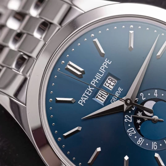 Patek Philippe Complications Annual Calendar Ref. 5396/1G-001 – 18K White Gold Bracelet