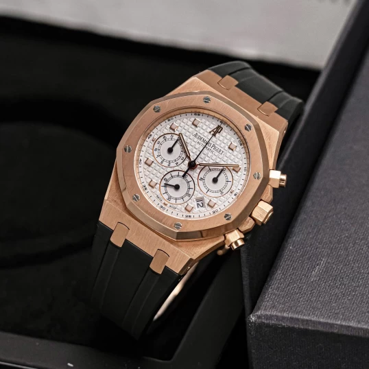 Audemars Piguet Royal Oak Chronograph 39mm 26022OR.OO.D088CR.01