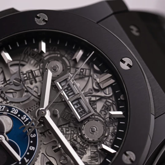 Hublot Classic Fusion Aerofusion Moonphase Ceramic 42mm 547.CX.0170.LR