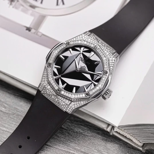 Hublot Classic Fusion Orlinski Titanium Pavé 40mm – Ref. 550.NS.1800.RX.1604.ORL19