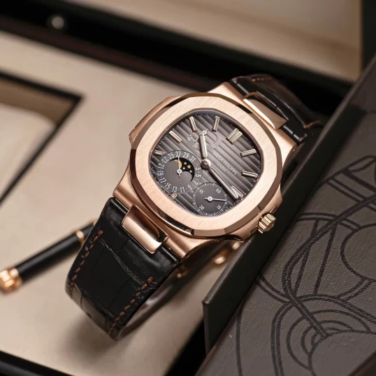Patek Philippe Nautilus Moonphase Power Reserve 5712R-001 – 40mm Rose Gold