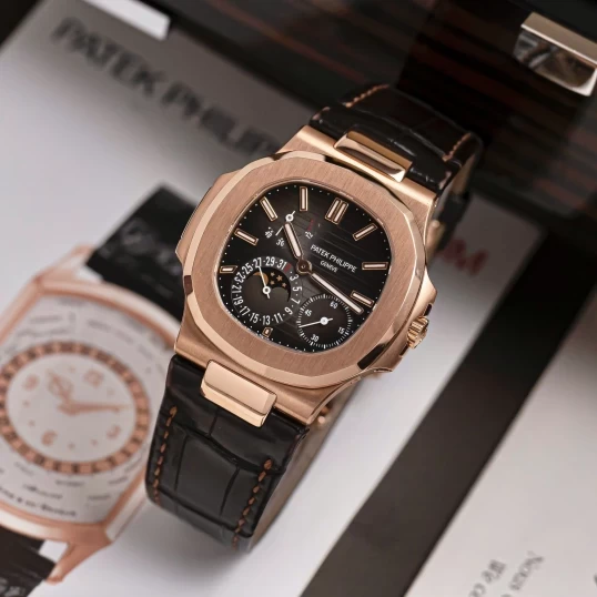 Patek Philippe Nautilus Moonphase Power Reserve 5712R-001 – 40mm Rose Gold