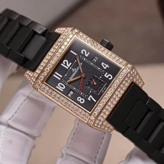 Jaeger-LeCoultre Reverso Squadra Hometime 18k Rose Gold Q7002671 Custom Diamonds