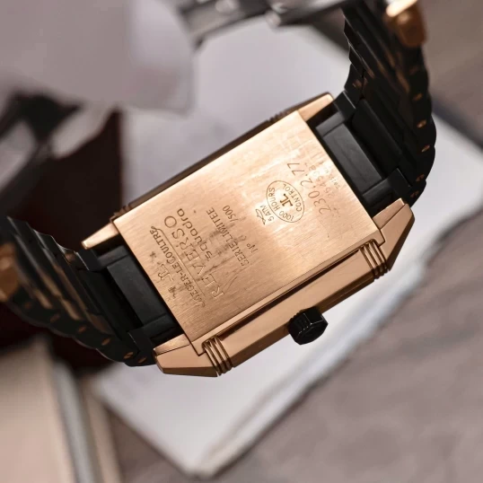 Jaeger-LeCoultre Reverso Squadra Hometime 18k Rose Gold Q7002671 Custom Diamonds