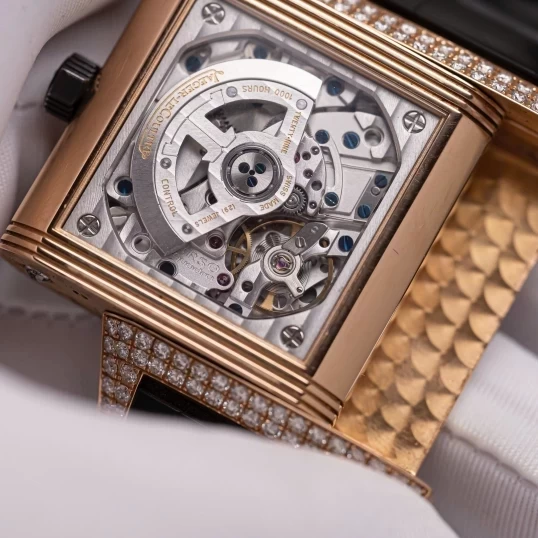 Jaeger-LeCoultre Reverso Squadra Hometime 18k Rose Gold Q7002671 Custom Diamonds