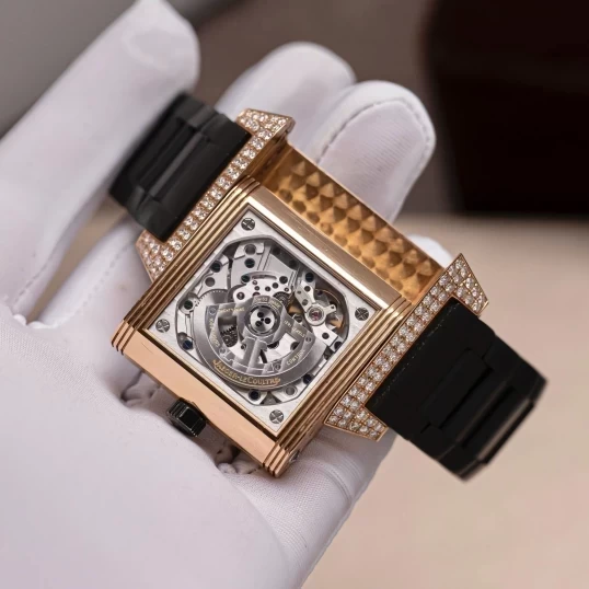 Jaeger-LeCoultre Reverso Squadra Hometime 18k Rose Gold Q7002671 Custom Diamonds