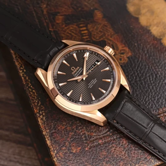 Omega Seamaster Aqua Terra 150M Co-Axial GMT 43mm 18K Red Gold – 231.53.43.22.06.003