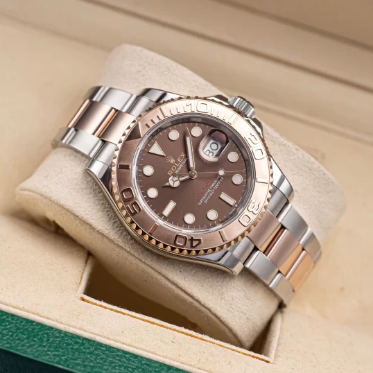 Rolex Oyster Perpetual Yacht-Master 40mm 126621 Chocolate Dial