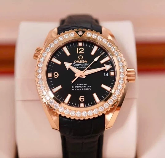 Omega Seamaster Planet Ocean 600M Co-Axial 42mm Ref 232.58.42.21.01.001– Red Gold / Diamond / Alligator