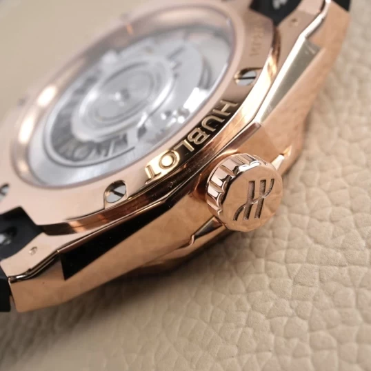 Hublot Classic Fusion Orlinski King Gold Pavé 40mm 550.OS.1800.RX.1604.ORL19