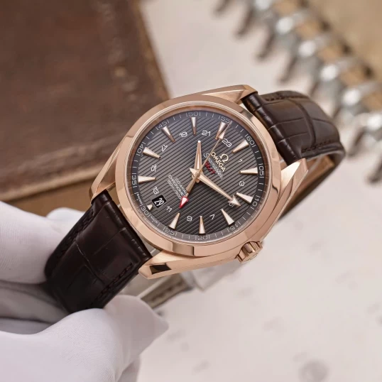 Omega Seamaster Aqua Terra 150M Co-Axial GMT 43mm Red Gold