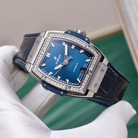 Hublot Spirit of Big Bang 39mm Titanium Blue Diamond Bezel – Ref. 665.NX.7170.LR.1204