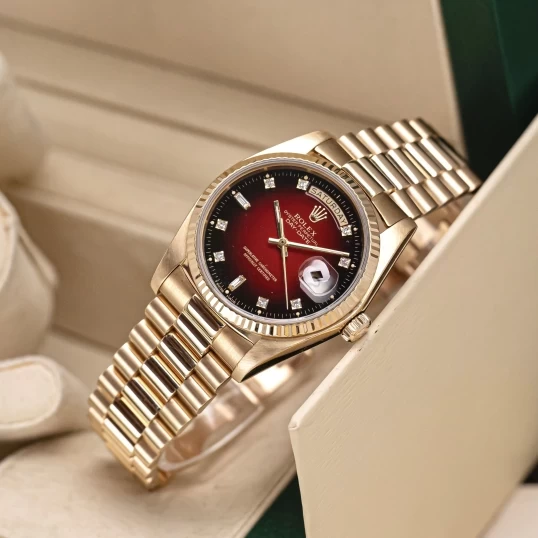 Rolex Oyster Perpetual Day-Date 36mm Ref. 18038 – Ombre Red Dial