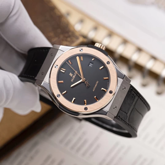 Hublot Classic Fusion Titanium Mix Gold 42mm Ref. 542.NO.1181.LR
