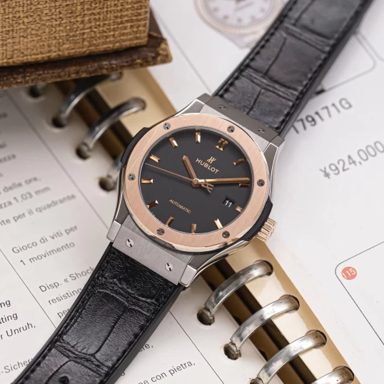 Hublot Classic Fusion Titanium Mix Gold 42mm Ref. 542.NO.1181.LR