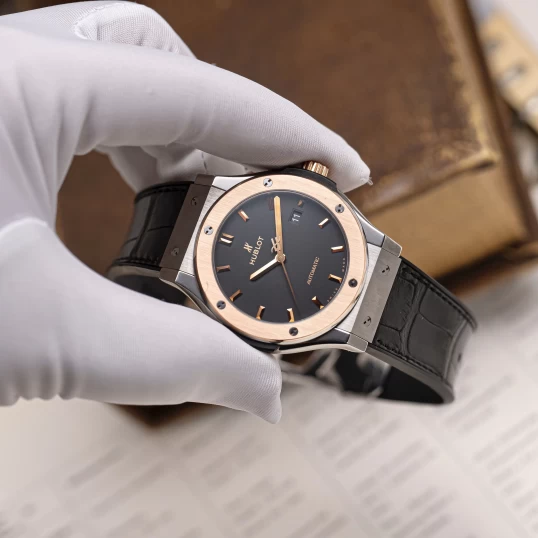 Hublot Classic Fusion Titanium Mix Gold 42mm Ref. 542.NO.1181.LR