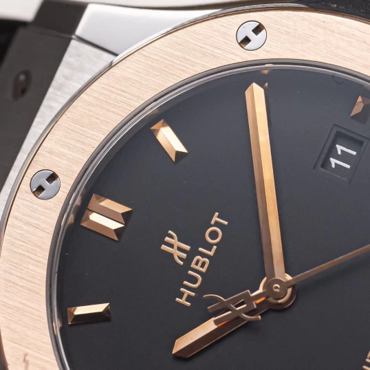 Hublot Classic Fusion Titanium Mix Gold 42mm Ref. 542.NO.1181.LR