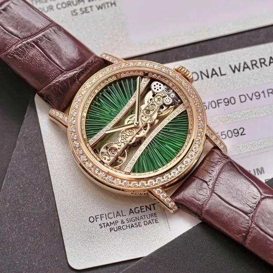 Corum Golden Bridge Round 39mm – Ref. 39 B113/03168 – 113.000.85/0F90 DV91R