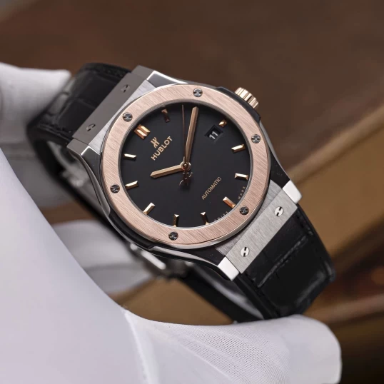 Hublot Classic Fusion 42mm 542.NO.1181.LR
